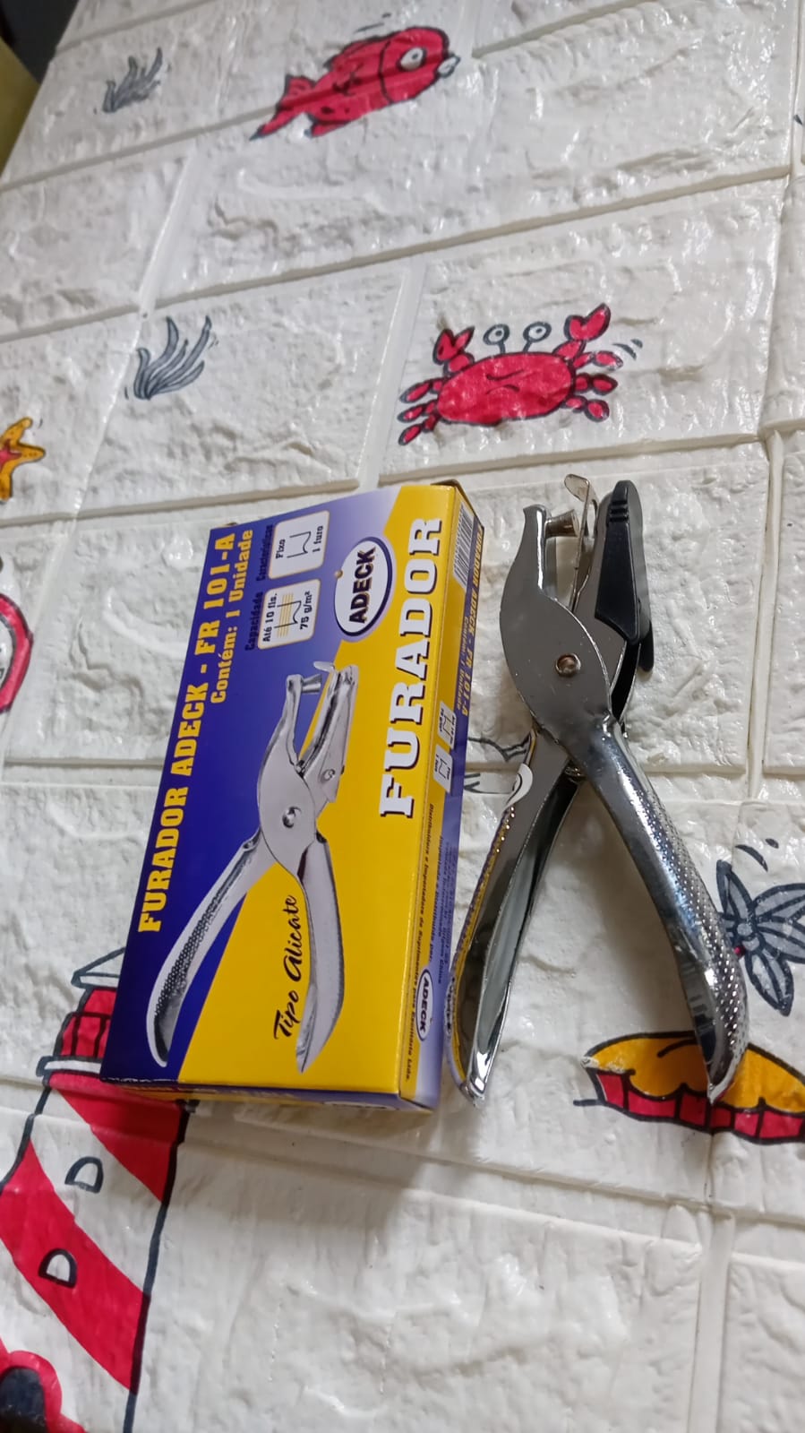 Hole Punch Crafts Single Hole Puncher Hole Puncher Whole Puncher Paper Hole Office Puncher Office Supply Paper Cutter