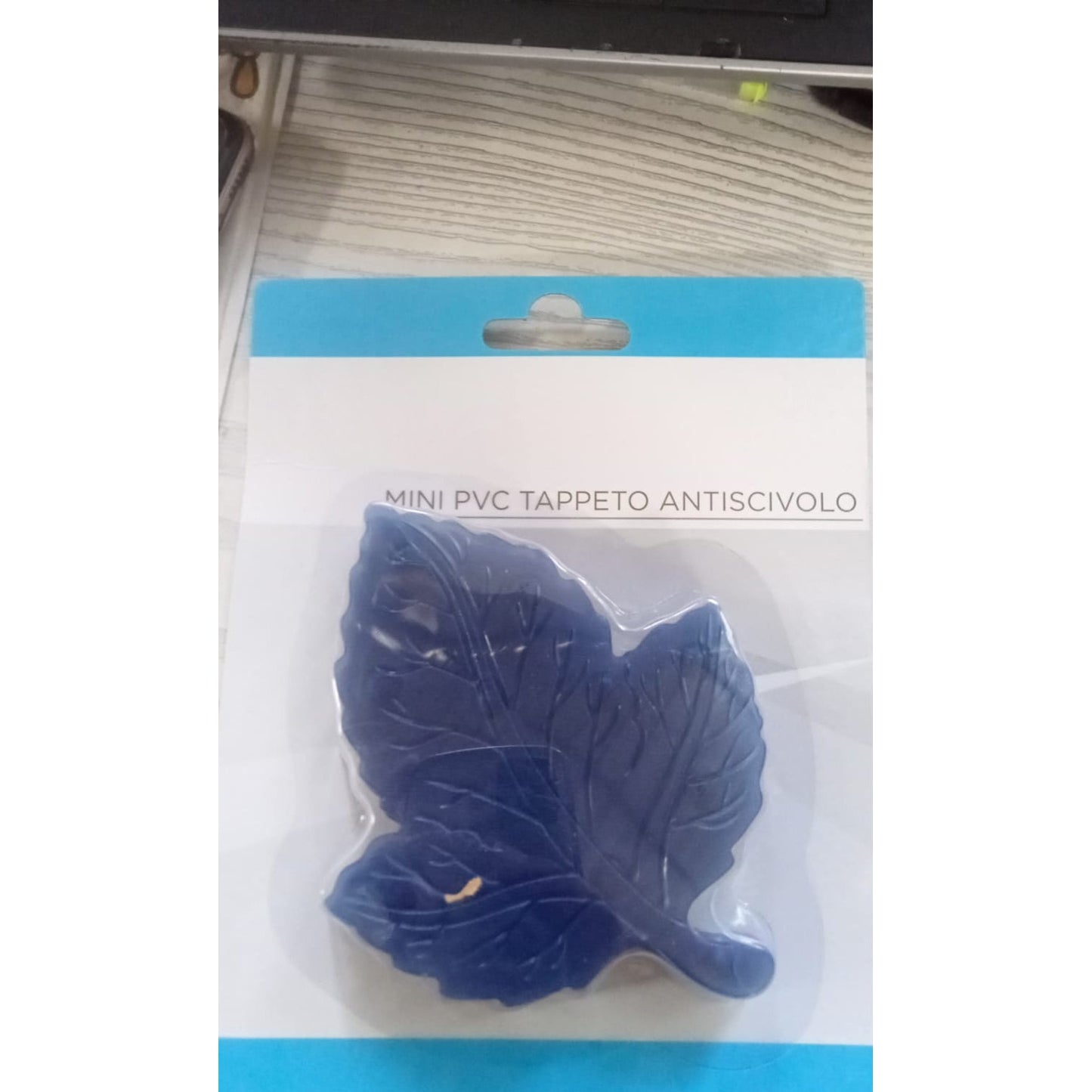 Mini Pvc Anti-Slip Bat Mat Non Slip Baby Bath Mats, Mini Child Safety Anti Slip Shower Mats Leaf Shaped for Kids (4 pc Set)