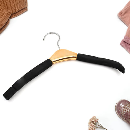 Solid Sponge Hanger Non-Slip Hanger Home No Trace Clothes Hanging Pants Clip Clothing Store Hangers, Clothes Hanger for Closet Wedding Dress Women, Men, Children Clothing (1 Pc)