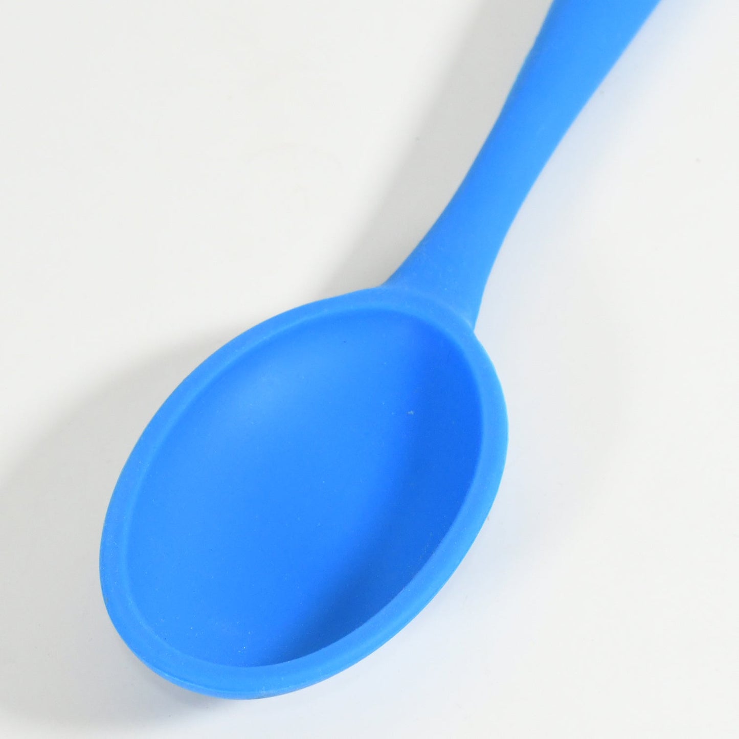 Multipurpose Silicone Spoon, Silicone Basting Spoon Non-Stick Kitchen Utensils Household Gadgets Heat-Resistant Non Stick Spoons Kitchen Cookware Items For Cooking and Baking (6 Pcs Set)