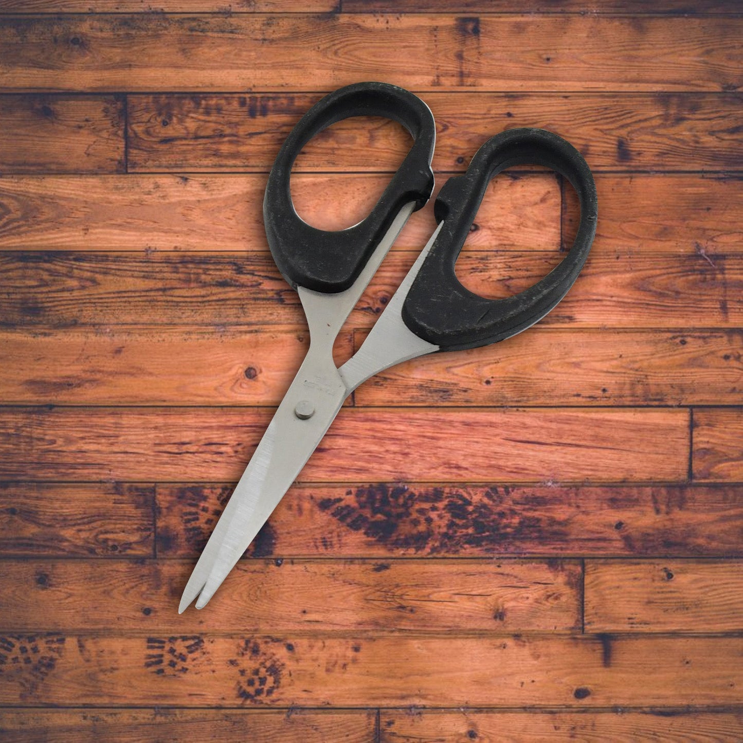 2 Pc Set Of Kitchen Scissors & Peeler