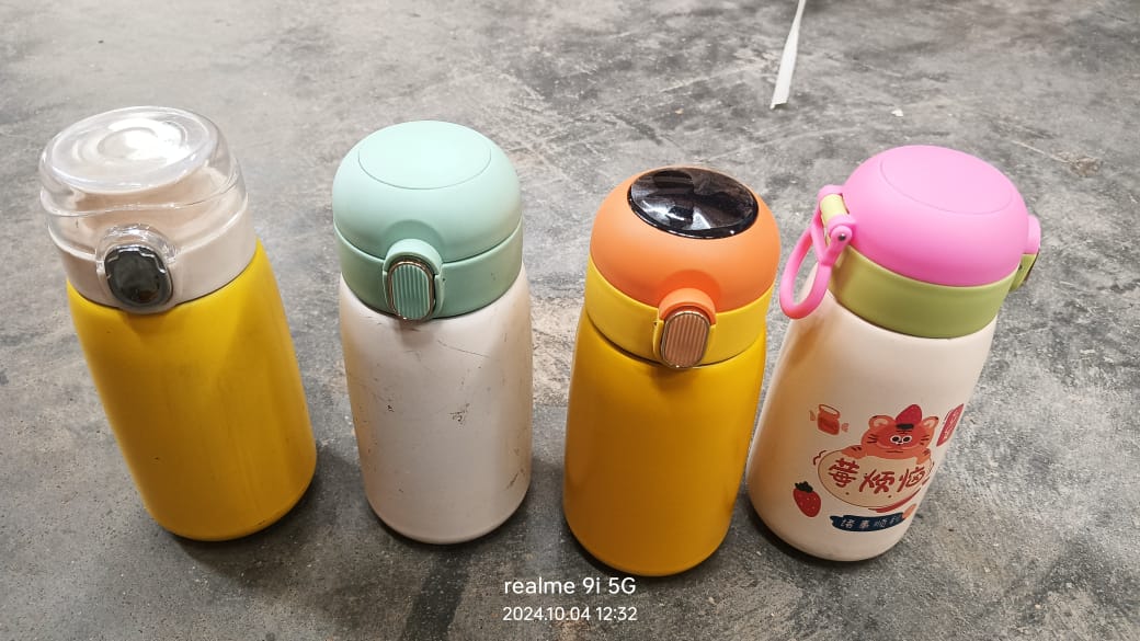 Duck Stainless Steel Water Bottle 400 ML (1 Pc / Mix Design)
