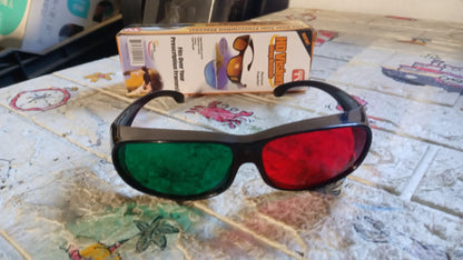 UV Protected Sunglasses, classic Sunglasses for Men & Women, Lightweight, Both Outdoor and Indoor Use (1 Pc )