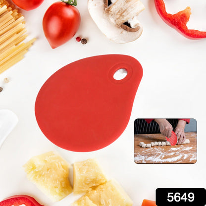 Silicone Cream Scraper Bread Cake Pastry Dough Slicer Hanging Cafe Kitchen Multi-Purpose Smooth Spatula Baking (1 Pc)